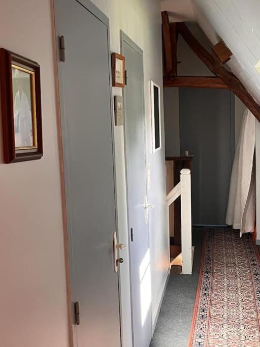 Jolie Maison Normande Au Calme Foulbec Extérieur photo
